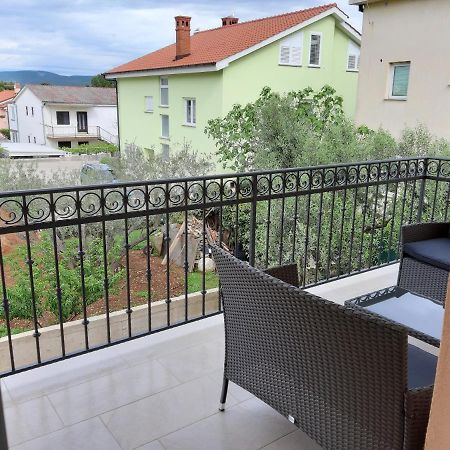 Apartments Leondori Krk Town Zewnętrze zdjęcie